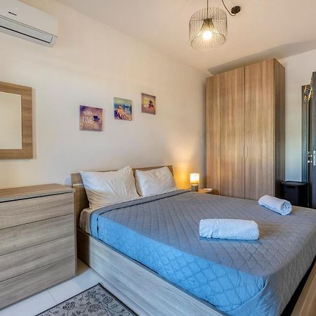 Entire Apartment For Your Holiday Tal-Hriereb Exterior foto