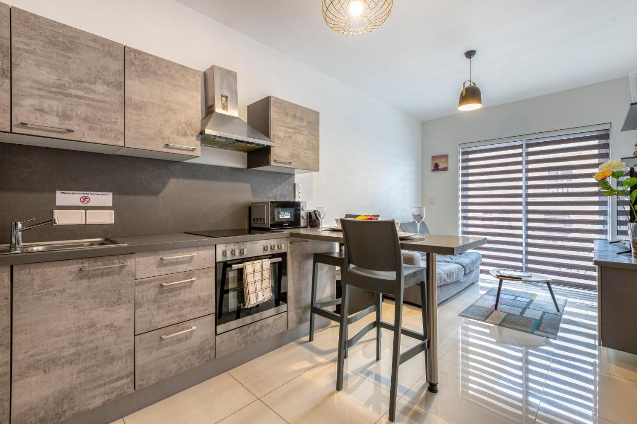 Entire Apartment For Your Holiday Tal-Hriereb Exterior foto